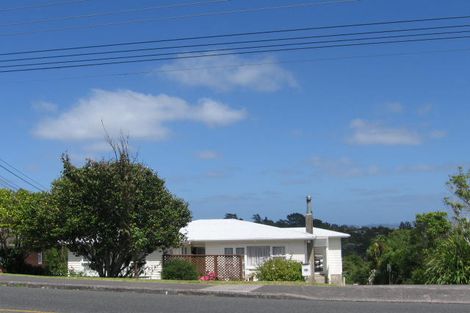 Photo of property in 1/66 Birkdale Road, Birkdale, Auckland, 0626