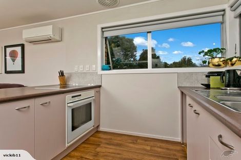 Photo of property in 1/108 Canongate Street, Birkdale, Auckland, 0626