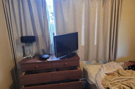 Photo of property in 40 Paterson Avenue West, Pukekohe, 2120