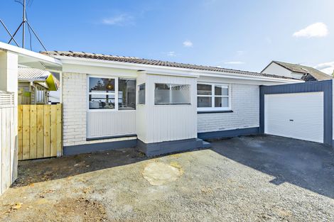 Photo of property in 33a Halsey Road, Manurewa, Auckland, 2102