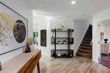 Photo of property in 56 Saint James Drive, Huntington, Hamilton, 3210