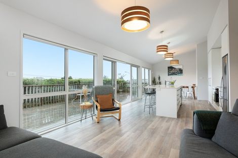 Photo of property in 2/21 Sardinia Rise, Bethlehem, Tauranga, 3110