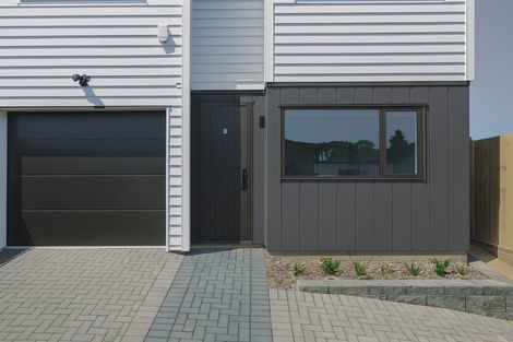 Photo of property in 25 Hutchinson Avenue, New Lynn, Auckland, 0600