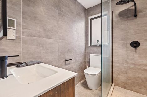 Photo of property in 4 Hea Road, Hobsonville, Auckland, 0616