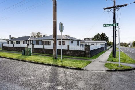 Photo of property in 102 Brecon Road, Stratford, 4332