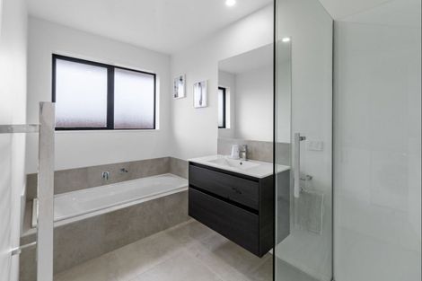 Photo of property in 35a Masefield Drive, Rolleston, 7614