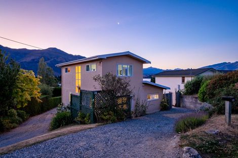 Photo of property in 104 Matai Road, Wanaka, 9305
