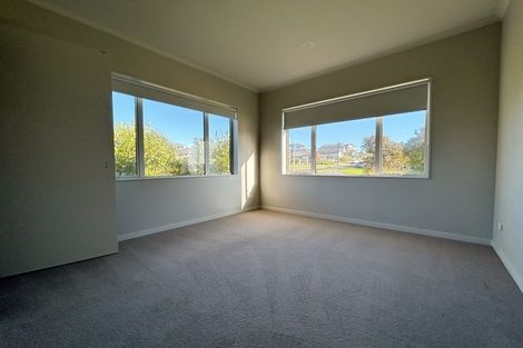 Photo of property in 22 Skipjack Pass, Silverdale, 0932