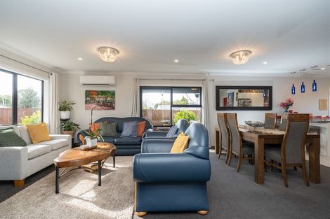 Photo of property in 9 Southbrook Close, Glenview, Hamilton, 3206