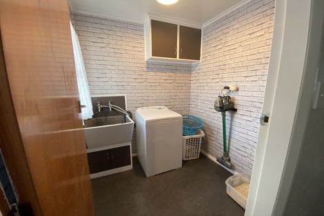 Photo of property in 255 High Street, Eltham, 4322