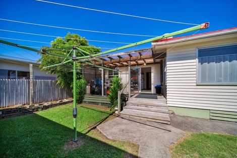 Photo of property in 4 Lydford Place, Spotswood, New Plymouth, 4310