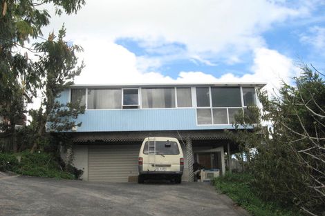 Photo of property in 2/13 Anure Place, Highland Park, Auckland, 2010