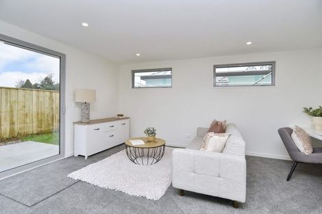 Photo of property in 18 Oakmill Drive, Casebrook, Christchurch, 8051