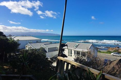 Photo of property in 158 Owhiro Bay Parade, Owhiro Bay, Wellington, 6023