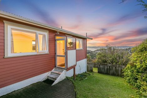Photo of property in 5b Oldham Way, Crofton Downs, Wellington, 6035