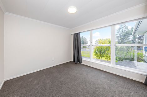 Photo of property in 140 Great South Road, Manurewa, Auckland, 2102