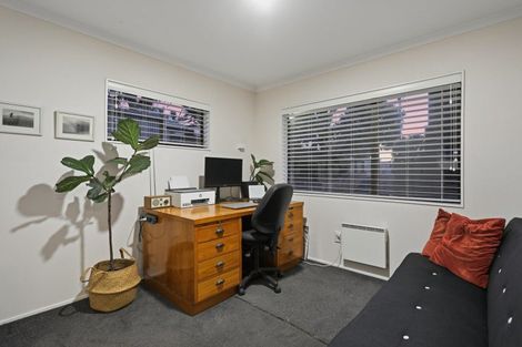 Photo of property in 2/69 Orkney Road, Mount Maunganui, 3116