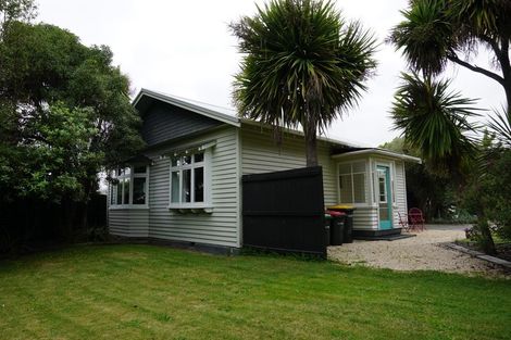 Photo of property in 19 Saint Martins Road, Saint Martins, Christchurch, 8022