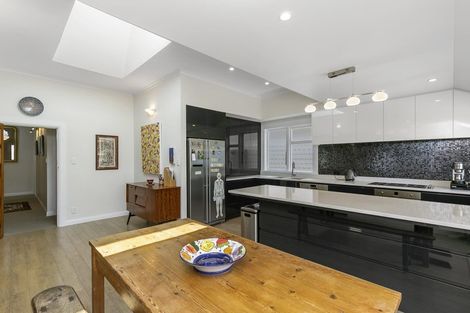 Photo of property in 57 Waipapa Road, Hataitai, Wellington, 6021