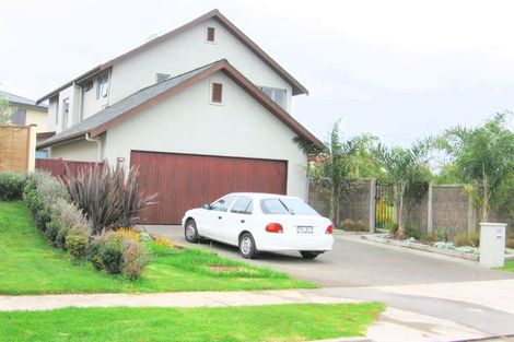 Photo of property in 65 Te Wharau Drive, Greenhithe, Auckland, 0632