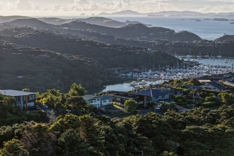 Photo of property in 31 Doves Bay Road, Kerikeri, 0294