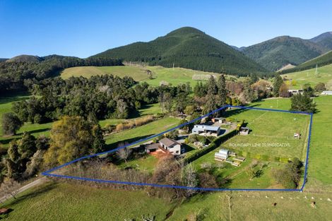 Photo of property in 68 Hiwipango Road, Belgrove, Wakefield, 7095