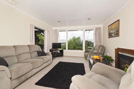 Photo of property in 2 Hilltop Avenue, Morningside, Whangarei, 0110