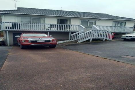 Photo of property in 10 Sabana Place, Unsworth Heights, Auckland, 0632