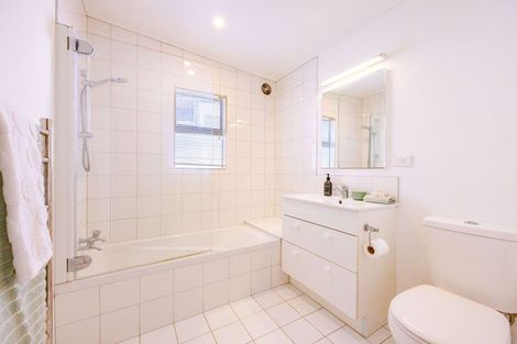 Photo of property in 11 Ferguson Avenue, Westshore, Napier, 4110