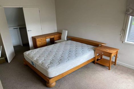 Photo of property in 17 Highbury Bypass, Birkenhead, Auckland, 0626