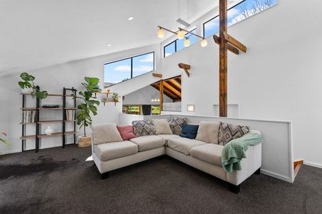 Photo of property in 18b Mayfair Place, Westown, New Plymouth, 4310