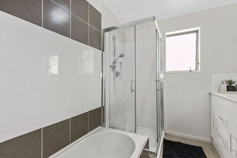 Photo of property in 5 Magellan Place, Papatoetoe, Auckland, 2025
