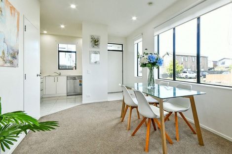 Photo of property in 23 Alliance Lane, Papakura, 2110