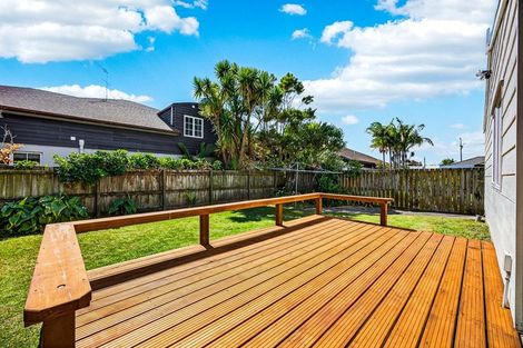 Photo of property in 49c Bay Street, Red Beach, 0932