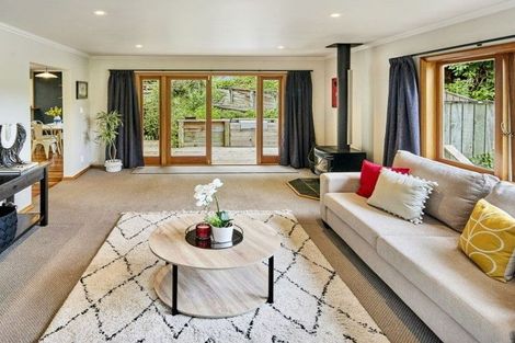 Photo of property in 24 Elmslie Road, Pinehaven, Upper Hutt, 5019