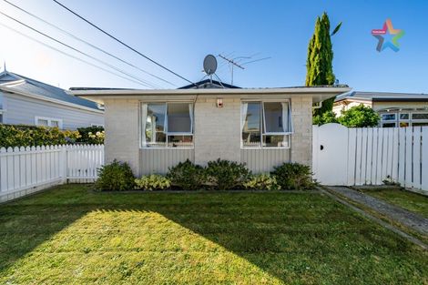 Photo of property in 61a Bristol Square, Hutt Central, Lower Hutt, 5010