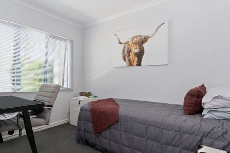 Photo of property in 2/8 Victoria Road, Mount Maunganui, 3116
