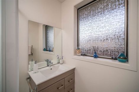 Photo of property in 24 Skerten Avenue, Hornby, Christchurch, 8042