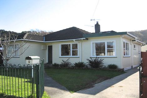 Photo of property in 3 Halifax Street, Wainuiomata, Lower Hutt, 5014