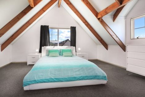 Photo of property in 10 Ration Lane, Whitby, Porirua, 5024