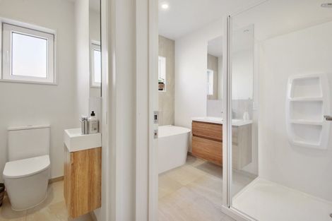 Photo of property in 2 Benn Street, Amberley, 7410