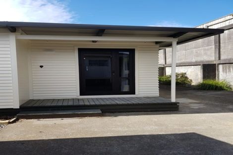 Photo of property in 24 Hori Street, Vogeltown, New Plymouth, 4310