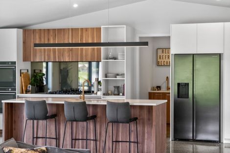 Photo of property in 10 Lakeview Lane, Mangawhai, 0573