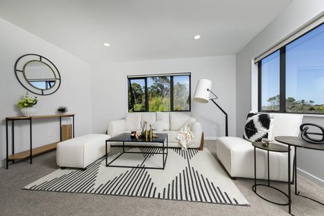 Photo of property in 8c Albany Highway, Greenhithe, Auckland, 0632