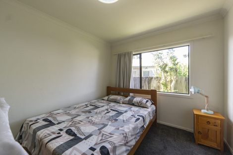 Photo of property in 21 Catalina Drive, Melville, Hamilton, 3206