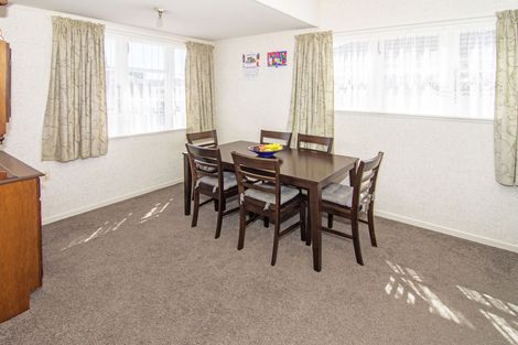 Photo of property in 11 Mcgregor Crescent, Masterton, 5810