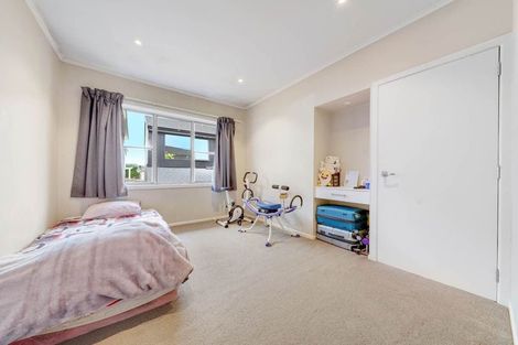 Photo of property in 582 Massey Road, Mangere, Auckland, 2022