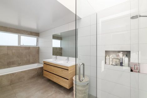 Photo of property in 112 Birchs Road, Prebbleton, 7674