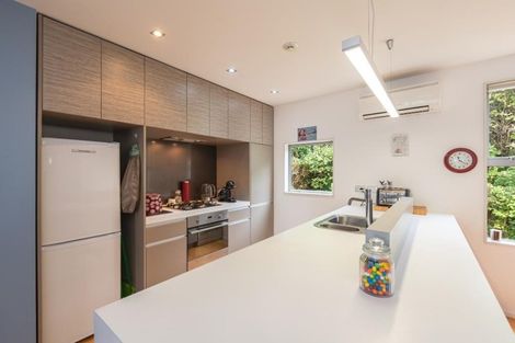 Photo of property in 55 Saddleback Grove, Karori, Wellington, 6012