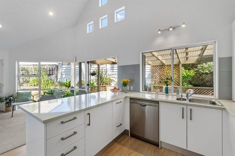 Photo of property in 1/16 Sailfish Drive, West Harbour, Auckland, 0618
